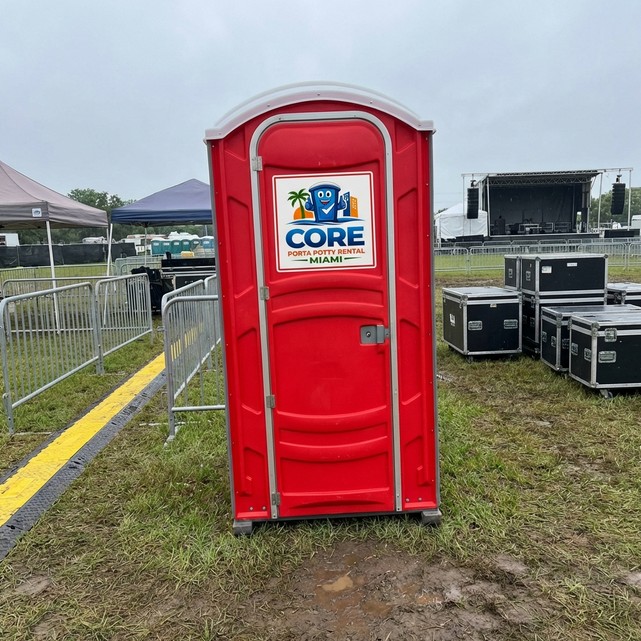 Standard Porta Potty